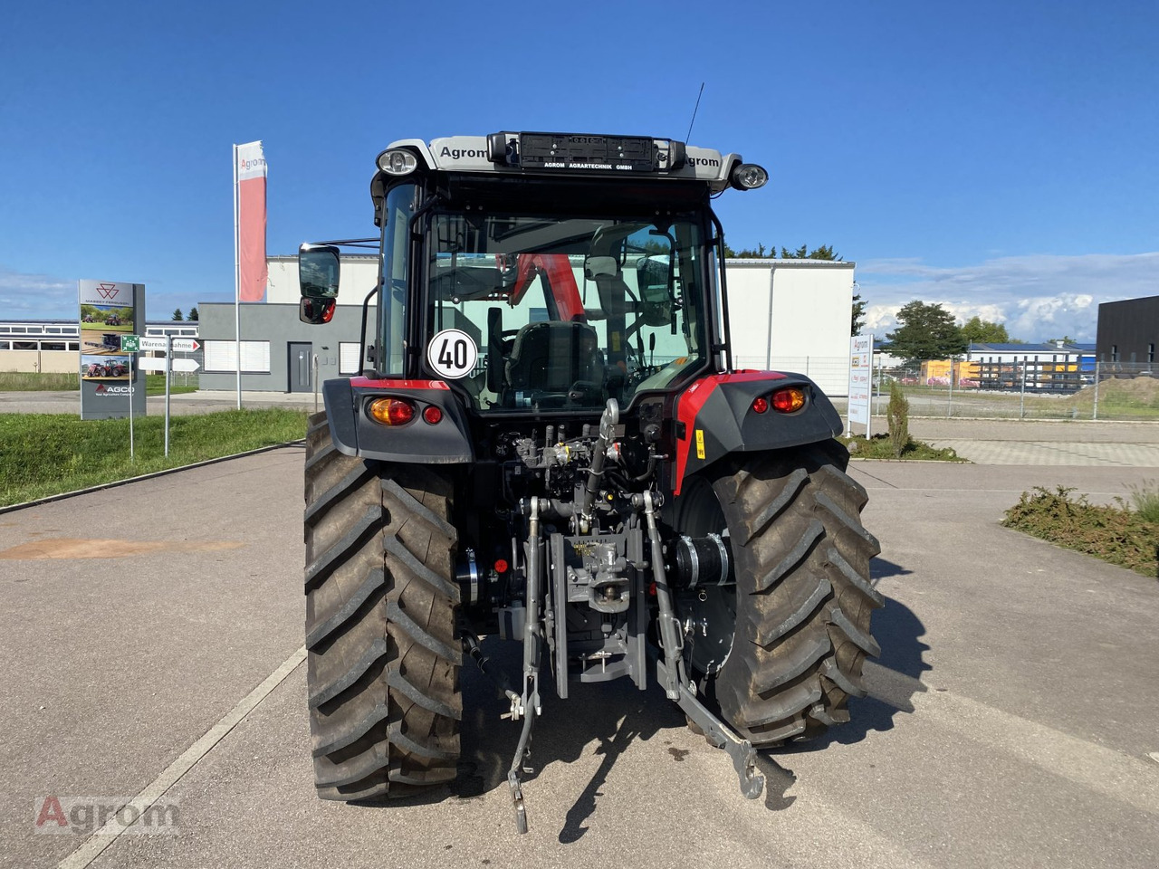 Massey Ferguson 4709 - Tracteur agricole: photos 4 Massey Ferguson 4709 - Tracteur agricole: photos 4
