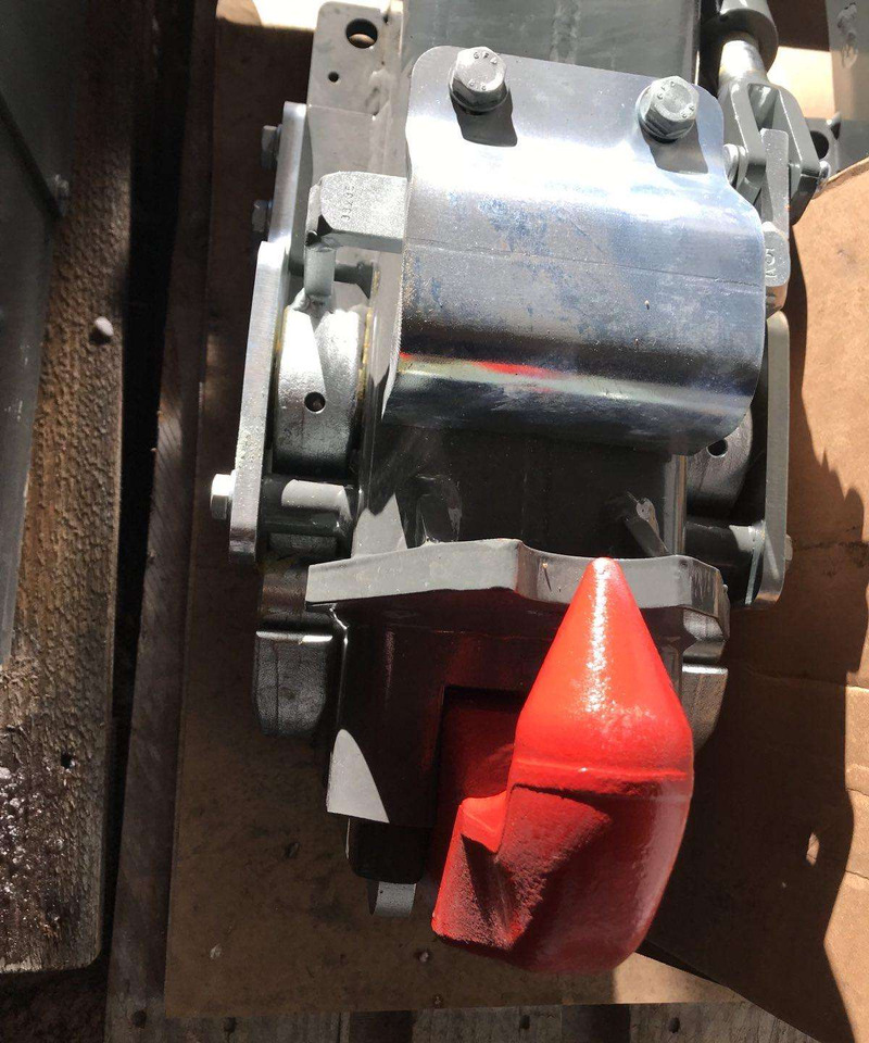 Merlo Merlo - Capot pour Machine agricole: photos 5 Merlo Merlo - Capot pour Machine agricole: photos 5