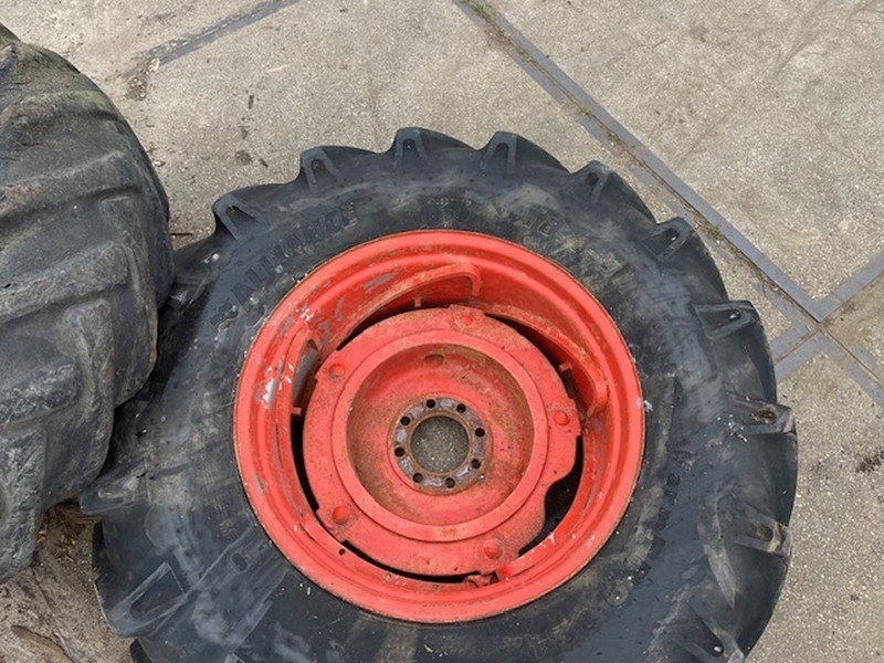 Alliance en Goodyear 18.4 30 - Jante: photos 4 Alliance en Goodyear 18.4 30 - Jante: photos 4