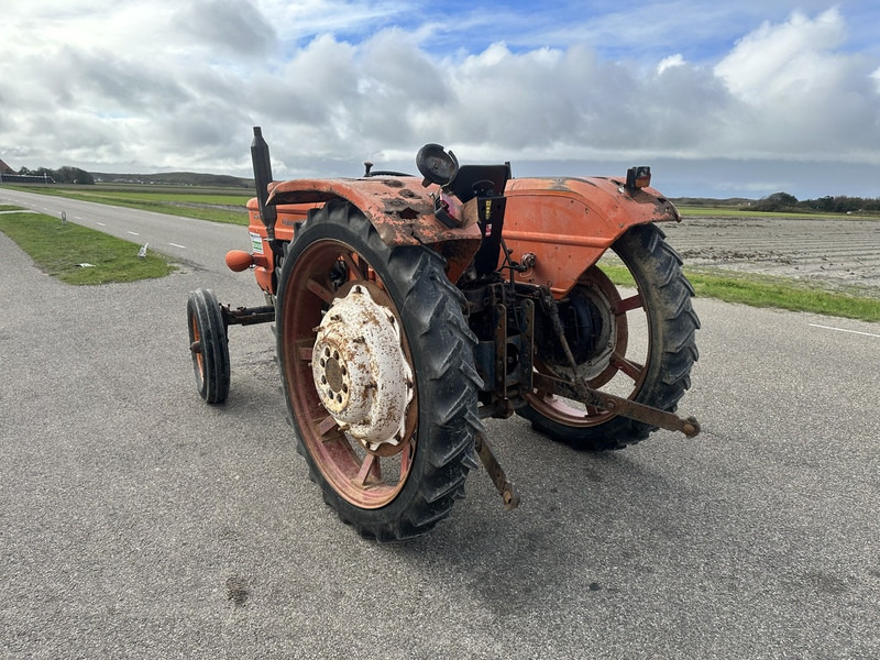 Fiat 640 - Tracteur agricole: photos 5 Fiat 640 - Tracteur agricole: photos 5