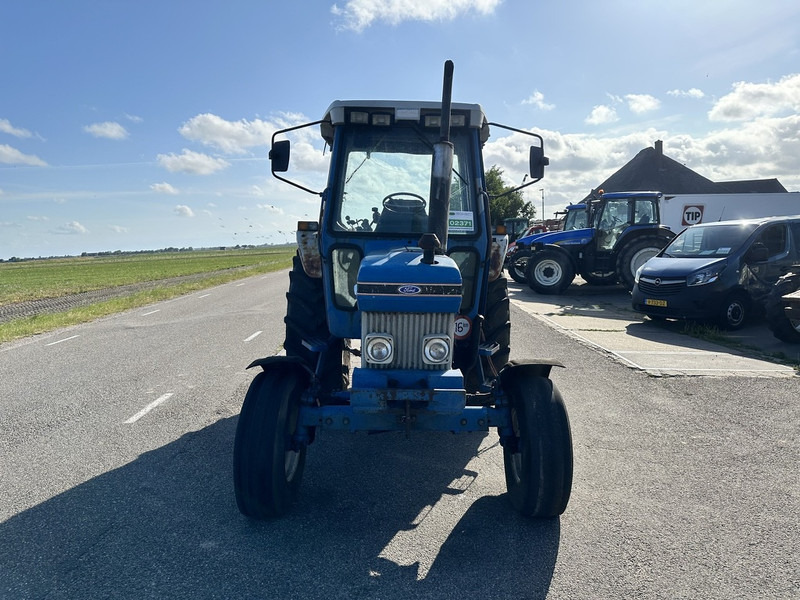 Ford 5110 - Tracteur agricole: photos 2 Ford 5110 - Tracteur agricole: photos 2