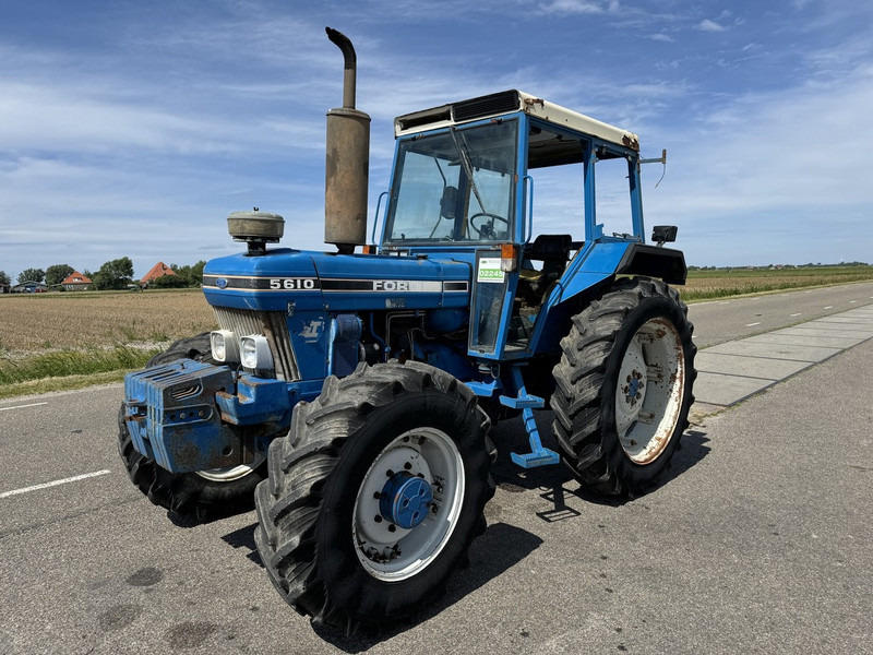 Ford 5610 - Tracteur agricole: photos 1 Ford 5610 - Tracteur agricole: photos 1