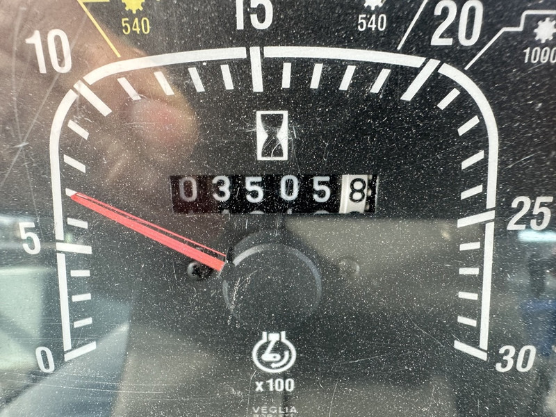 Ford 6640 SL - Tracteur agricole: photos 5 Ford 6640 SL - Tracteur agricole: photos 5