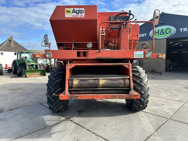 Laverda M150 - Moissonneuse-batteuse: photos 2 Laverda M150 - Moissonneuse-batteuse: photos 2