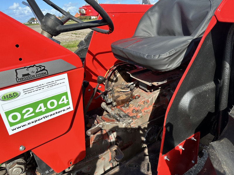 Massey Ferguson 165 - Tracteur agricole: photos 4 Massey Ferguson 165 - Tracteur agricole: photos 4