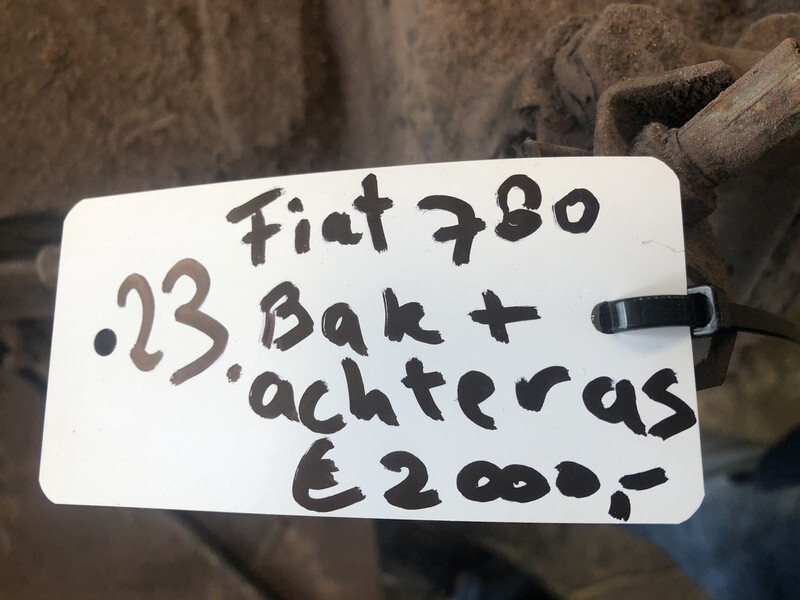 Fiat 780 - Pièces de rechange: photos 1 Fiat 780 - Pièces de rechange: photos 1