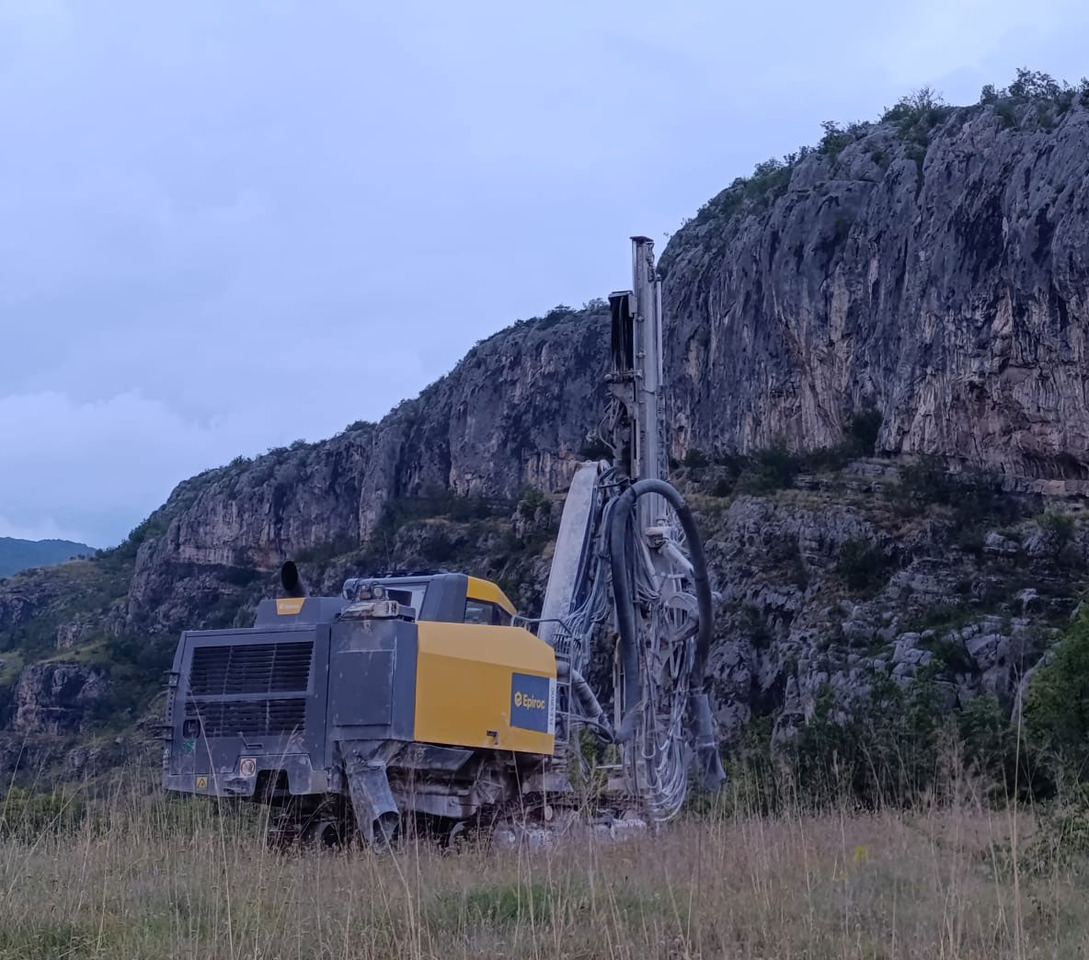 Atlas Copco (Epiroc) FlexiRoc T35-11 - Foreuse: photos 5 Atlas Copco (Epiroc) FlexiRoc T35-11 - Foreuse: photos 5