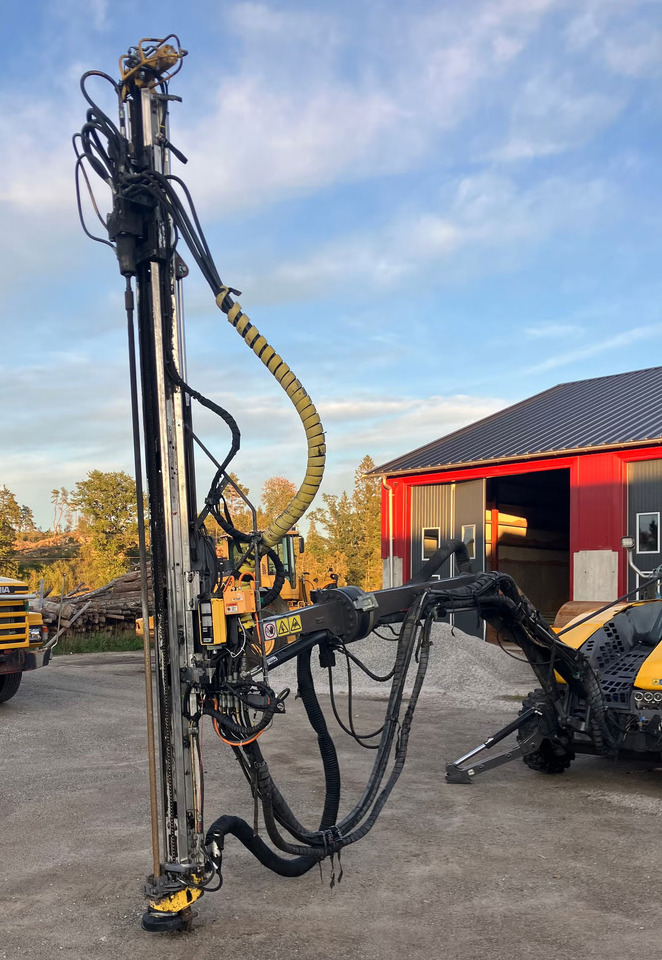 Atlas Copco FlexiROC T15R-01 - Foreuse: photos 5 Atlas Copco FlexiROC T15R-01 - Foreuse: photos 5