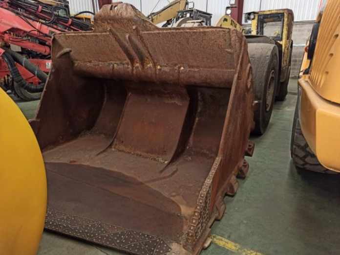 Atlas Copco ST14 - Machine d'exploitation minière: photos 4 Atlas Copco ST14 - Machine d'exploitation minière: photos 4