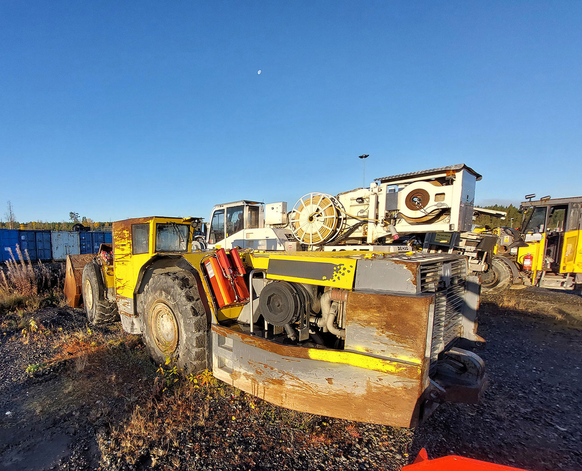 Atlas Copco ST14 - Machine d'exploitation minière: photos 3 Atlas Copco ST14 - Machine d'exploitation minière: photos 3