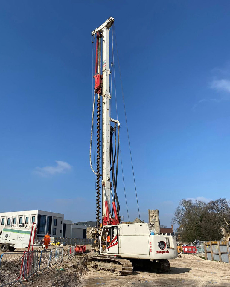 Casagrande B175 XP - Mât de battage: photos 2 Casagrande B175 XP - Mât de battage: photos 2