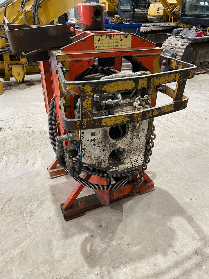Dawson EMV300A - Mât de battage: photos 5 Dawson EMV300A - Mât de battage: photos 5