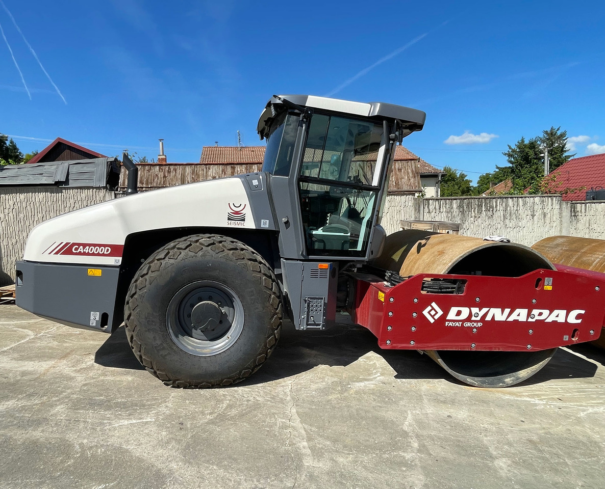 Dynapac CA4000D - Compacteur: photos 3 Dynapac CA4000D - Compacteur: photos 3