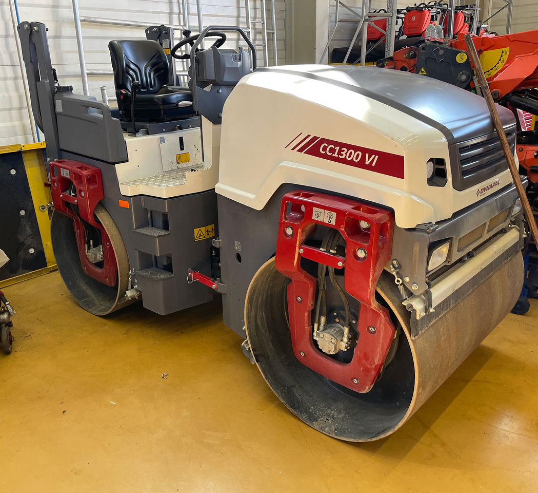 Dynapac CC1300 VI - Compacteur: photos 5 Dynapac CC1300 VI - Compacteur: photos 5