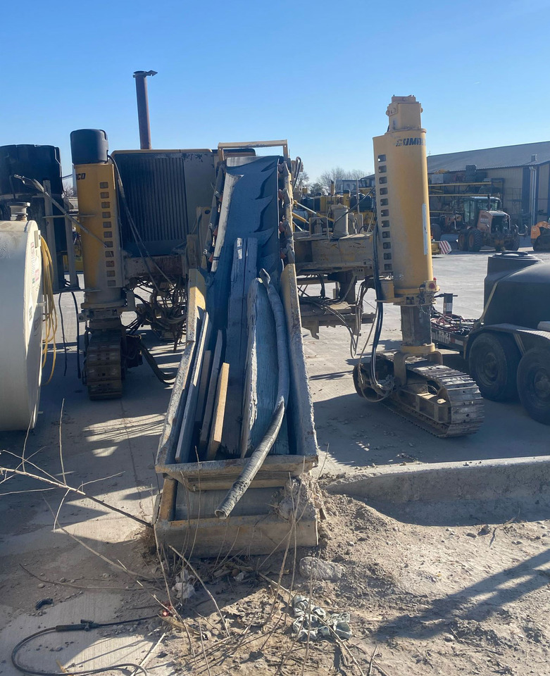 Gomaco Commander III - Machine à coffrage glissant: photos 4 Gomaco Commander III - Machine à coffrage glissant: photos 4