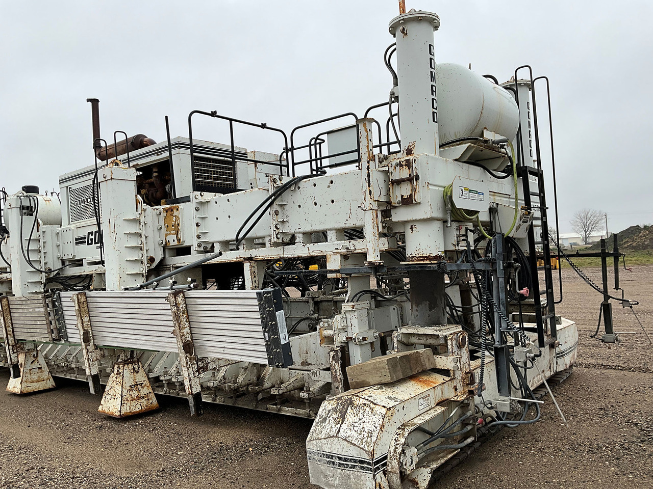 Gomaco GP-2600 - Finisseur: photos 5 Gomaco GP-2600 - Finisseur: photos 5