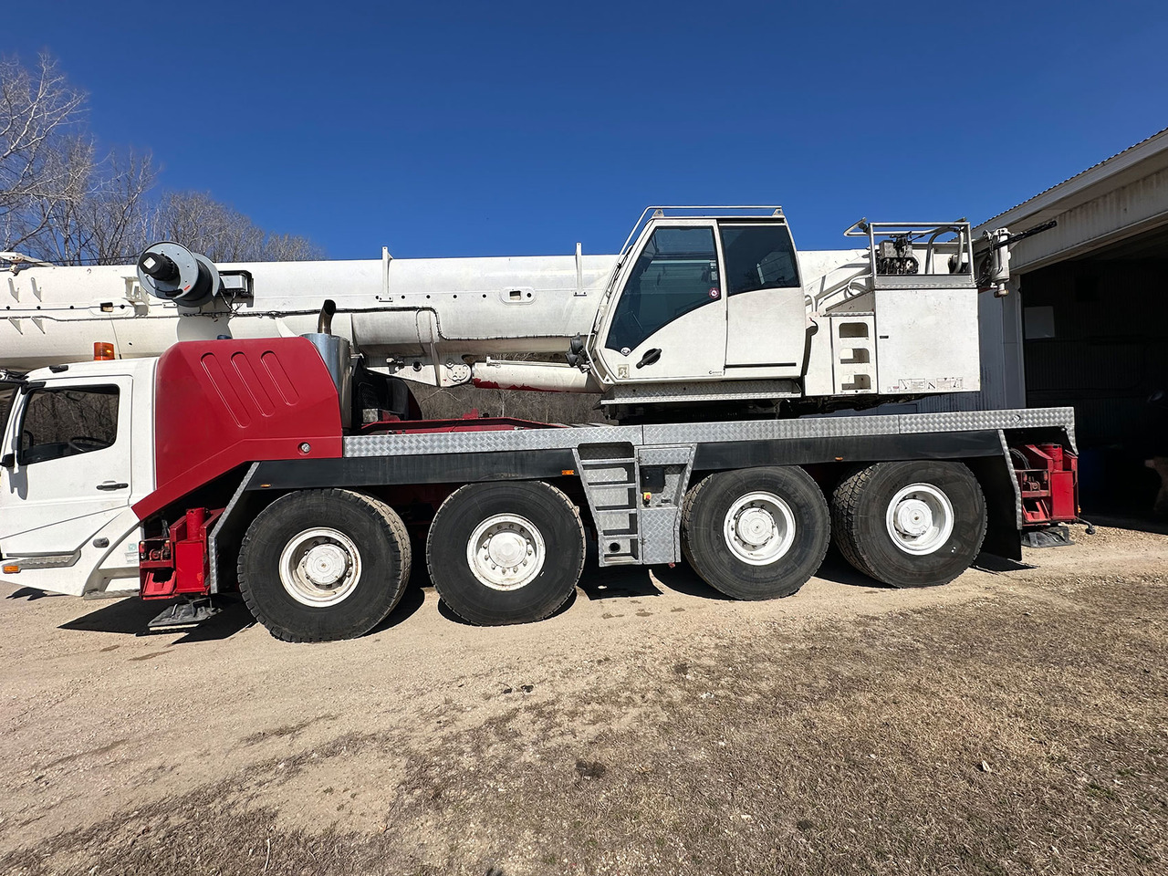 Grove GMK 4115L - Grue mobile: photos 4 Grove GMK 4115L - Grue mobile: photos 4