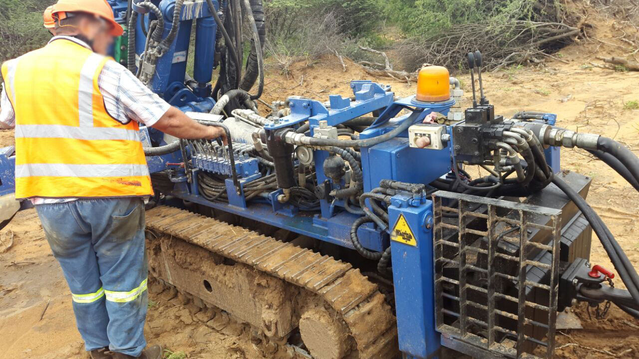 Hutte HBR 203 - Foreuse: photos 3 Hutte HBR 203 - Foreuse: photos 3