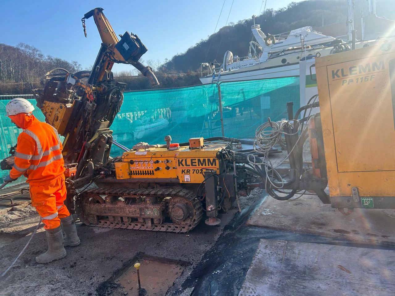 Klemm KR 702-2R - Mât de battage: photos 4 Klemm KR 702-2R - Mât de battage: photos 4