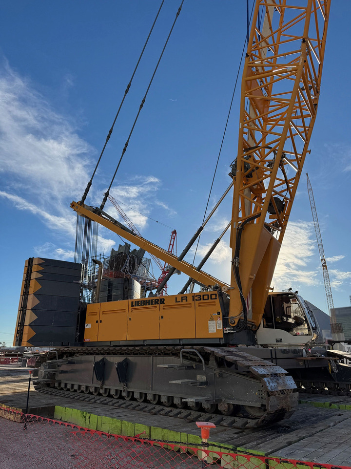 Liebherr LR1300 - Grue sur chenilles: photos 3 Liebherr LR1300 - Grue sur chenilles: photos 3