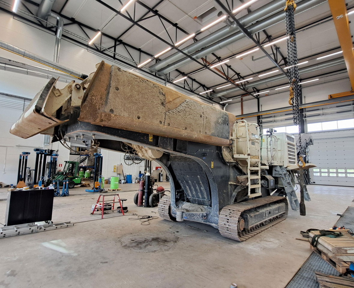 Metso LT106 - Concasseur à mâchoires: photos 4 Metso LT106 - Concasseur à mâchoires: photos 4