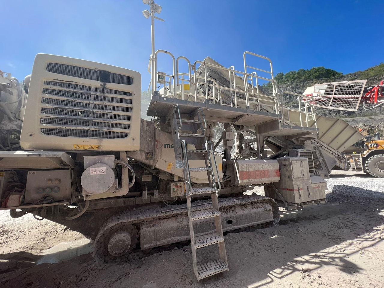 Metso LT300 HP - Concasseur à cône: photos 4 Metso LT300 HP - Concasseur à cône: photos 4