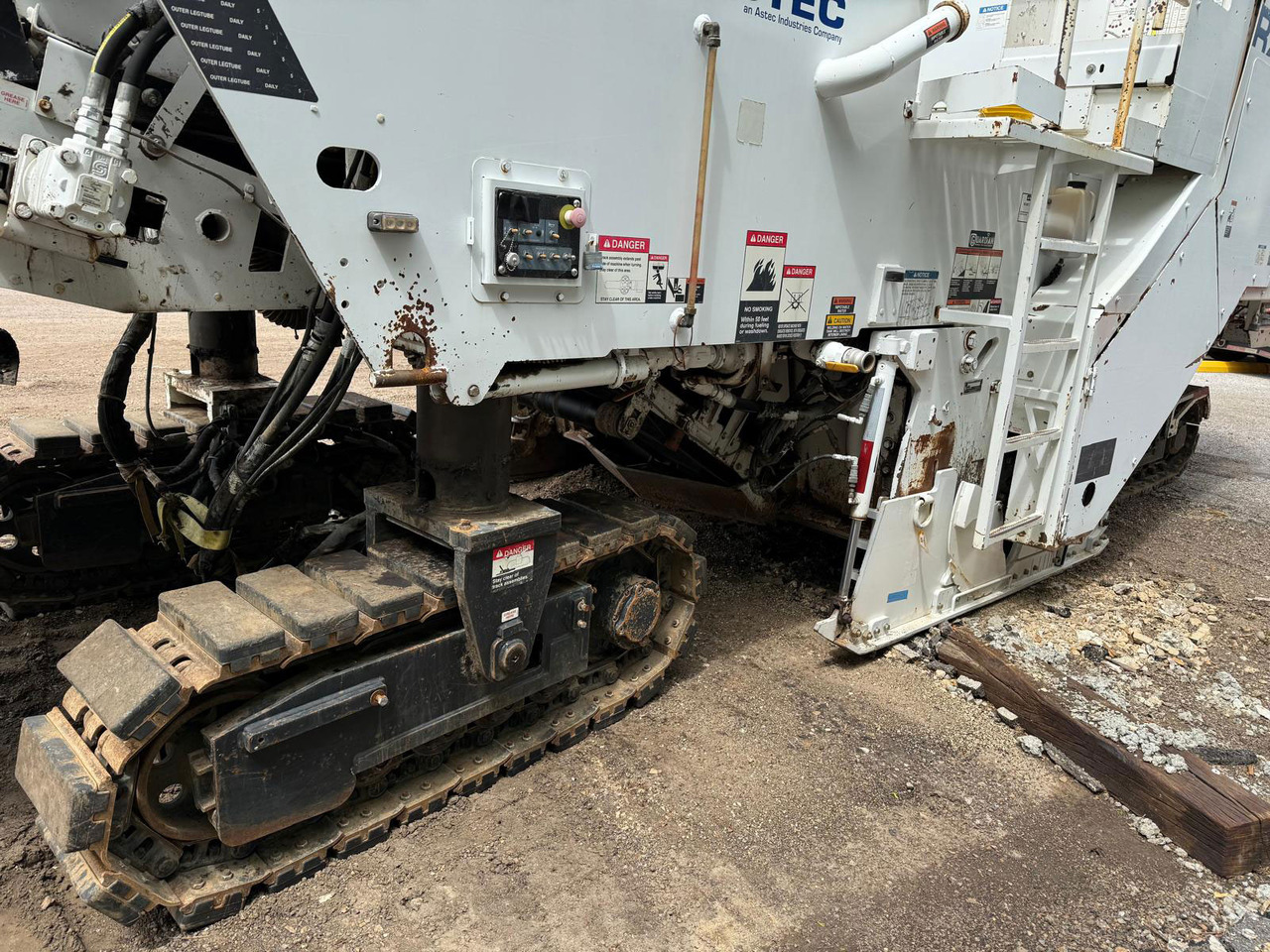 Roadtec RX-600E - Fraiseuse à froid: photos 4 Roadtec RX-600E - Fraiseuse à froid: photos 4