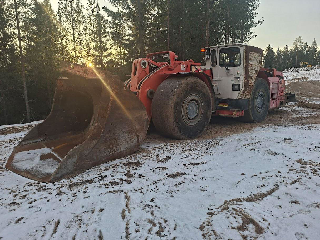 Sandvik LH514 - Machine d'exploitation minière: photos 3 Sandvik LH514 - Machine d'exploitation minière: photos 3