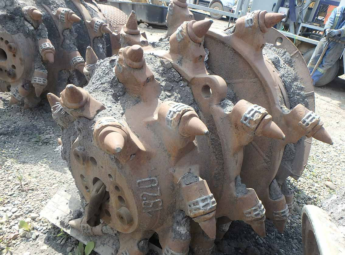 Sandvik MT520 - Machine d'exploitation minière: photos 5 Sandvik MT520 - Machine d'exploitation minière: photos 5