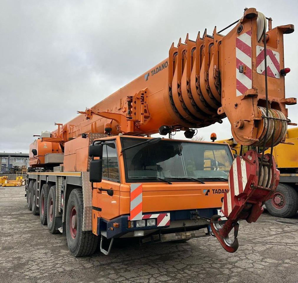 Tadano Faun ATF 220G-5 - Grue mobile: photos 4 Tadano Faun ATF 220G-5 - Grue mobile: photos 4