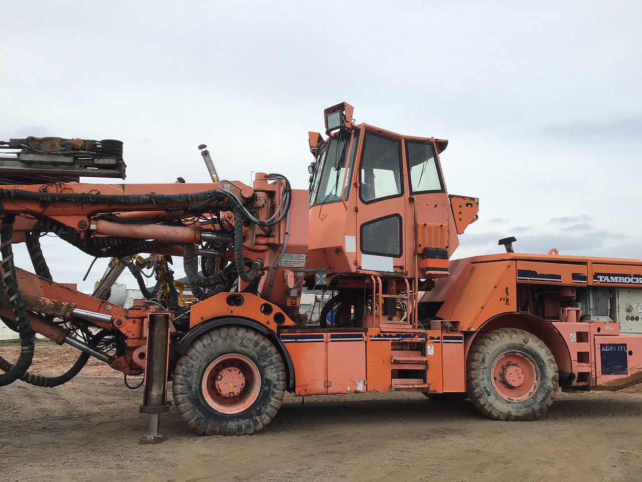 Tamrock Axera T11 Data-315 C - Aléseuse directionnelle: photos 2 Tamrock Axera T11 Data-315 C - Aléseuse directionnelle: photos 2