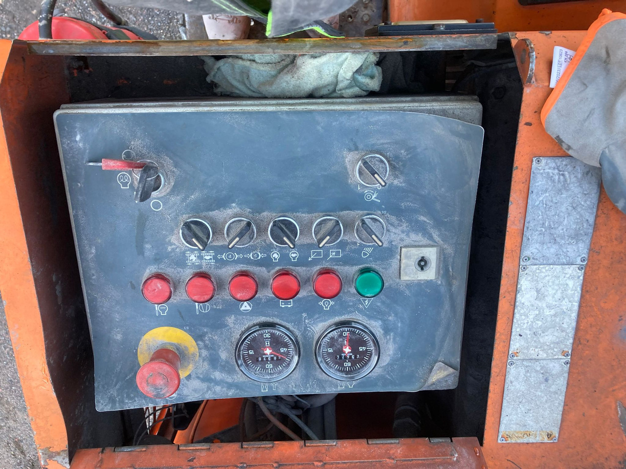 Tamrock Commando 120R - Foreuse: photos 5 Tamrock Commando 120R - Foreuse: photos 5