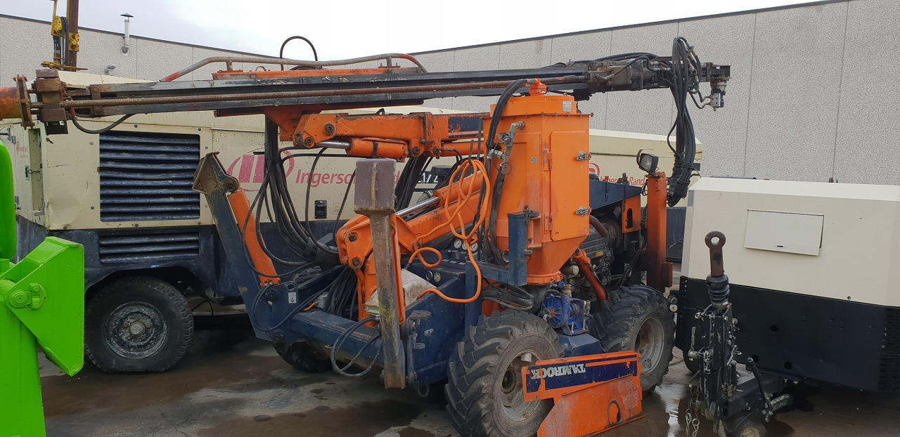 Tamrock Commando 300 - Foreuse: photos 1 Tamrock Commando 300 - Foreuse: photos 1