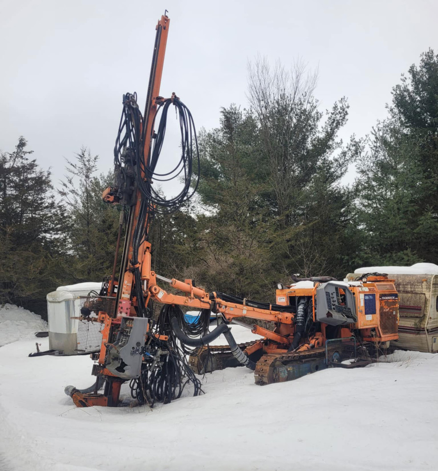 Tamrock Ranger 700 - Foreuse: photos 1 Tamrock Ranger 700 - Foreuse: photos 1