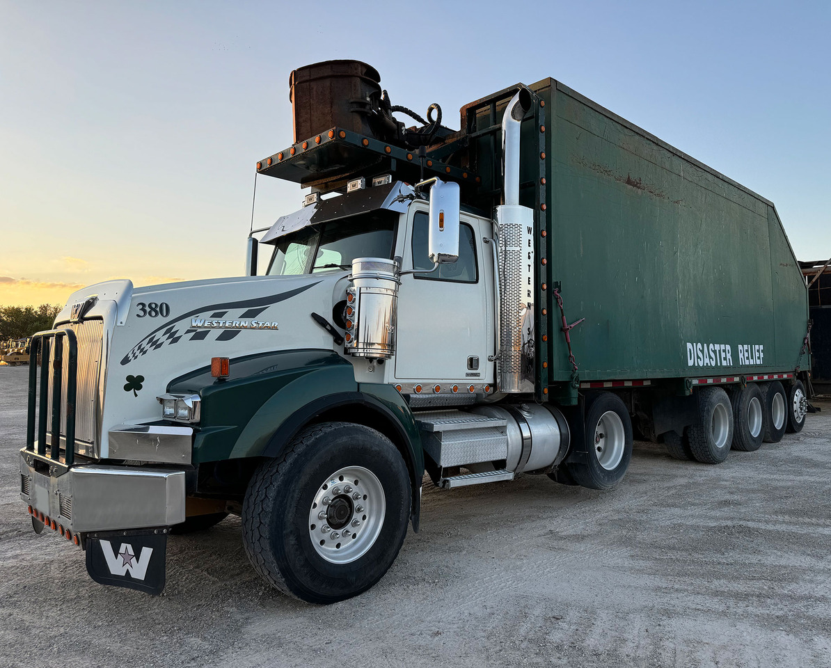 Western Star W4900 SB - Benne à ordures ménagères: photos 3 Western Star W4900 SB - Benne à ordures ménagères: photos 3