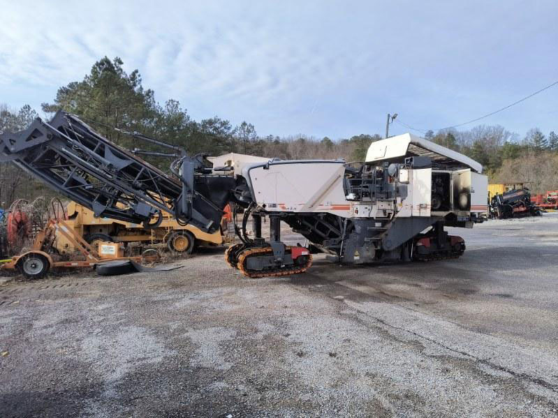 Wirtgen W 220 - Fraiseuse à froid: photos 2 Wirtgen W 220 - Fraiseuse à froid: photos 2