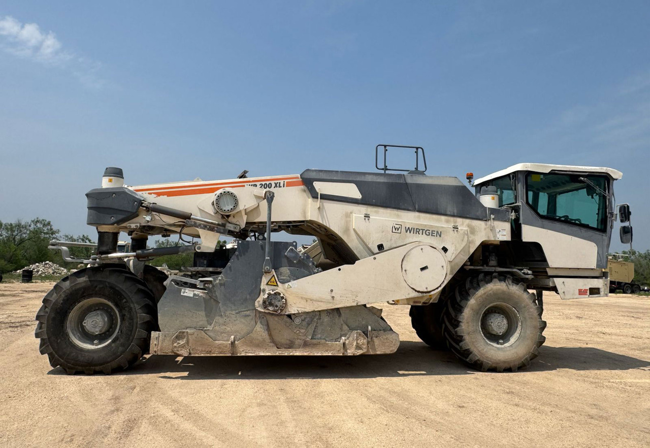 Wirtgen WR 200 XLI - Stabilisateur: photos 2 Wirtgen WR 200 XLI - Stabilisateur: photos 2