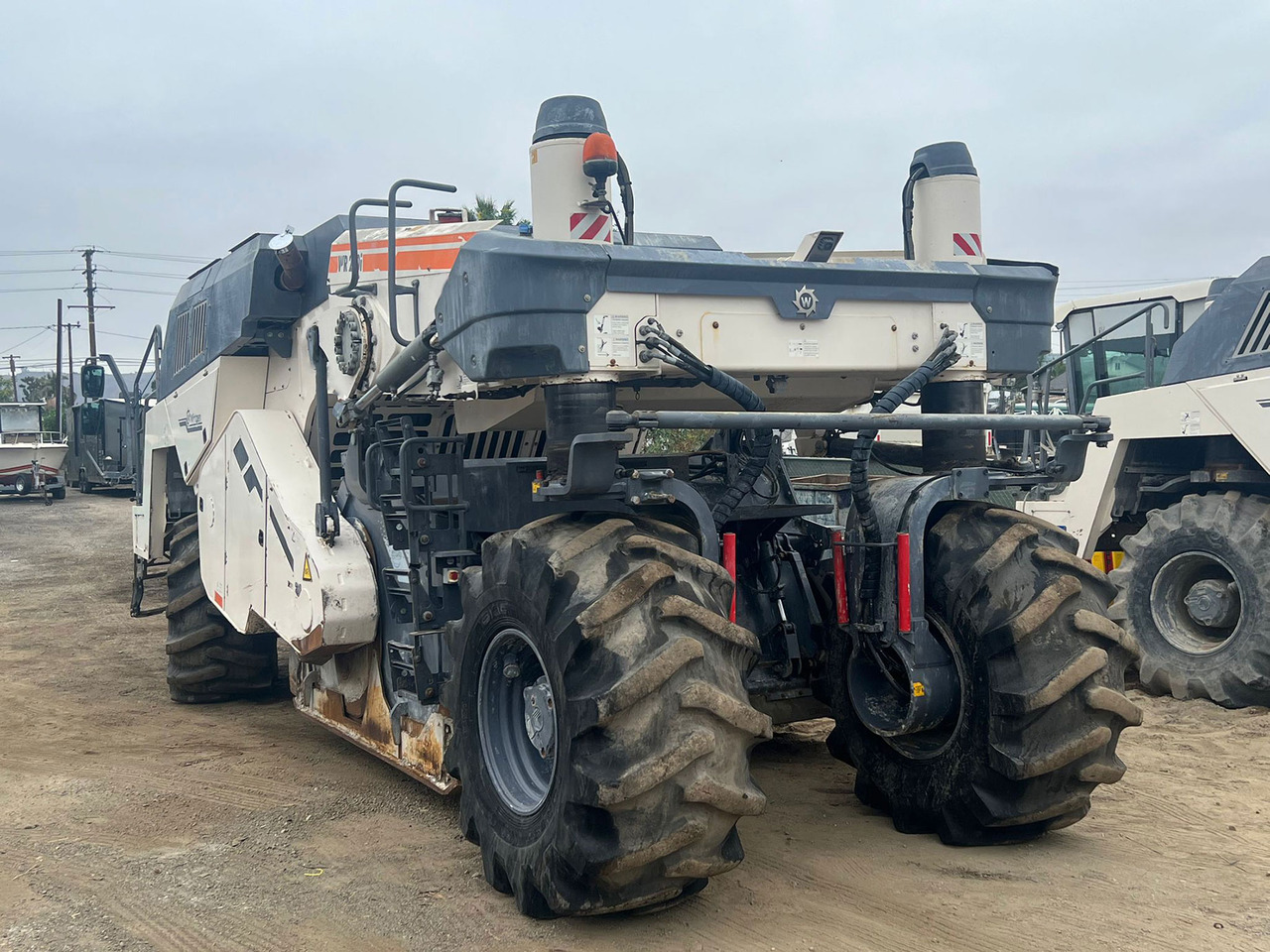 Wirtgen WR 240 I - Stabilisateur: photos 4 Wirtgen WR 240 I - Stabilisateur: photos 4