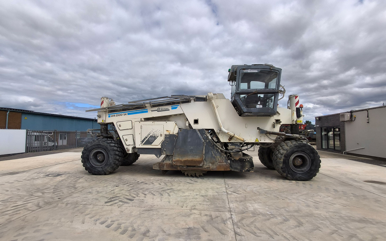 Wirtgen WR 2500 SK - Stabilisateur: photos 3 Wirtgen WR 2500 SK - Stabilisateur: photos 3