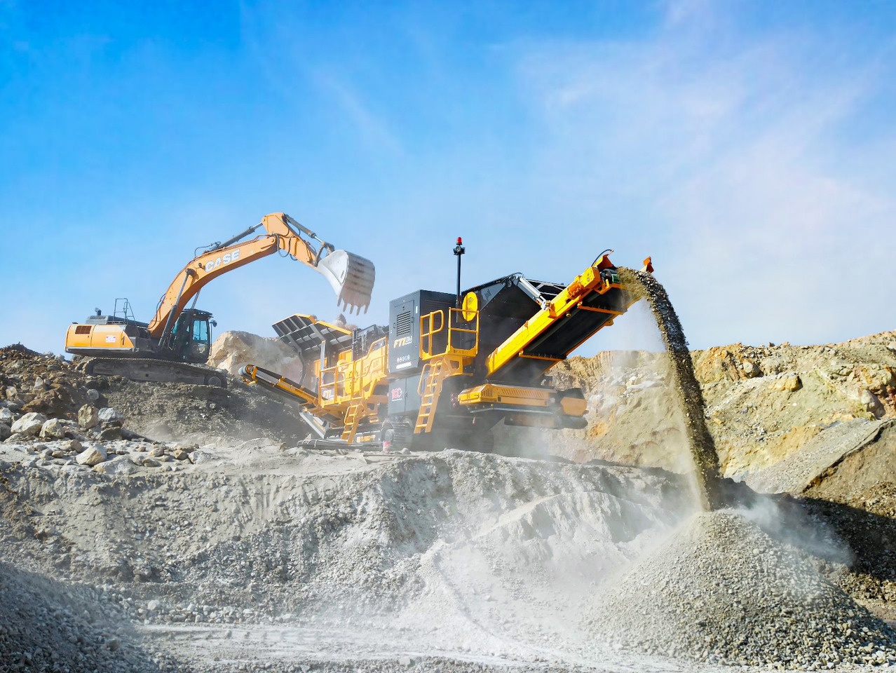 FABO Mobile crusher - Concasseur mobile: photos 1 FABO Mobile crusher - Concasseur mobile: photos 1