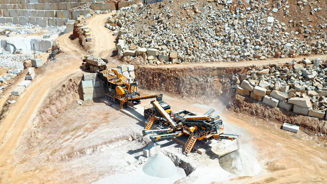 Concasseur mobile neuf FABO Mobile crusher: photos 12