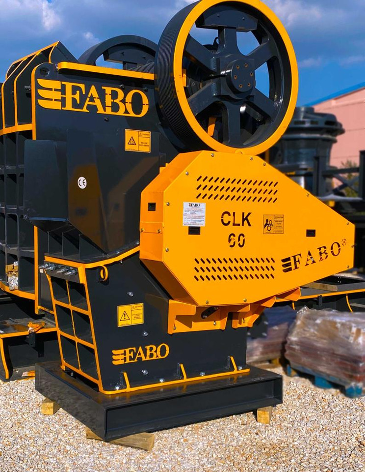 FABO jaw crusher - Concasseur à mâchoires: photos 3 FABO jaw crusher - Concasseur à mâchoires: photos 3