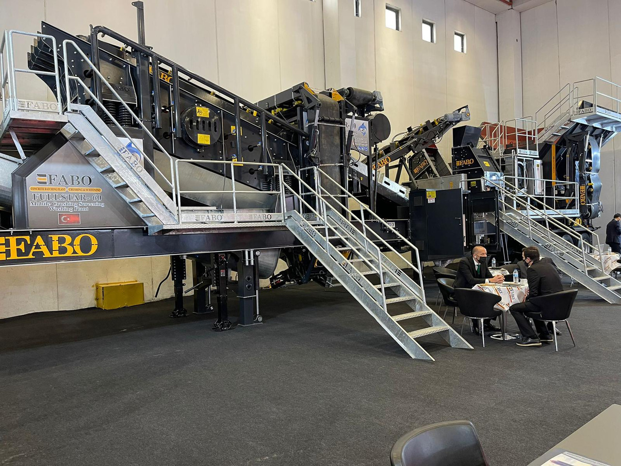 FABO mining machinery - crushing plant - Machine d'exploitation minière: photos 1 FABO mining machinery - crushing plant - Machine d'exploitation minière: photos 1