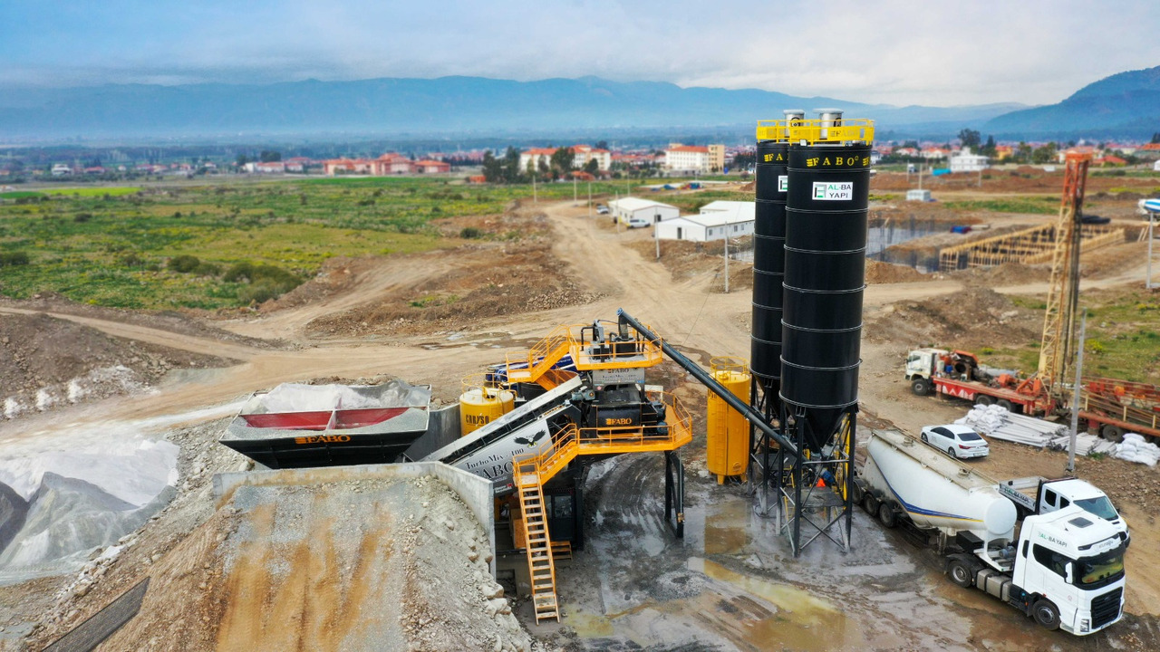 FABO mobile concrete batching plant - Centrale à béton: photos 4 FABO mobile concrete batching plant - Centrale à béton: photos 4