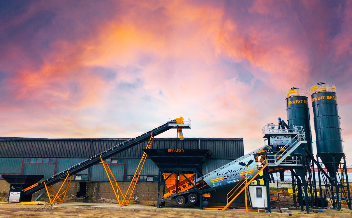 FABO mobile concrete batching plant - Centrale à béton: photos 1 FABO mobile concrete batching plant - Centrale à béton: photos 1