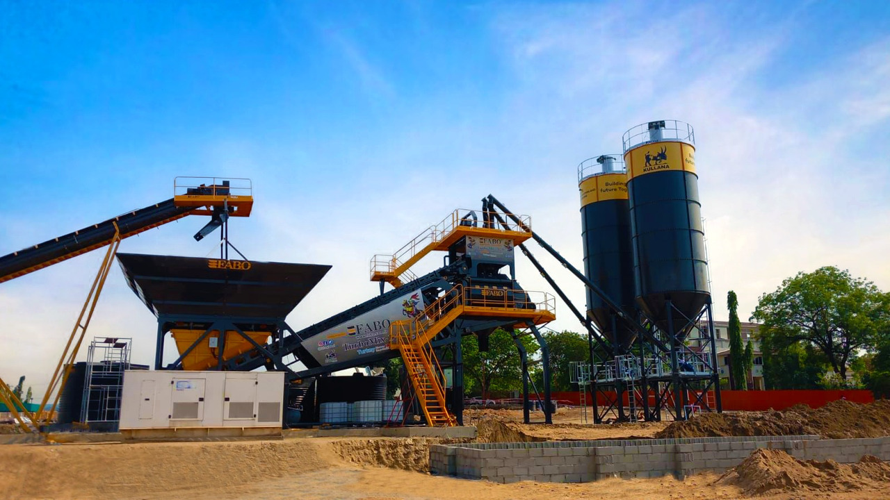 FABO mobile concrete batching plant - Centrale à béton: photos 2 FABO mobile concrete batching plant - Centrale à béton: photos 2