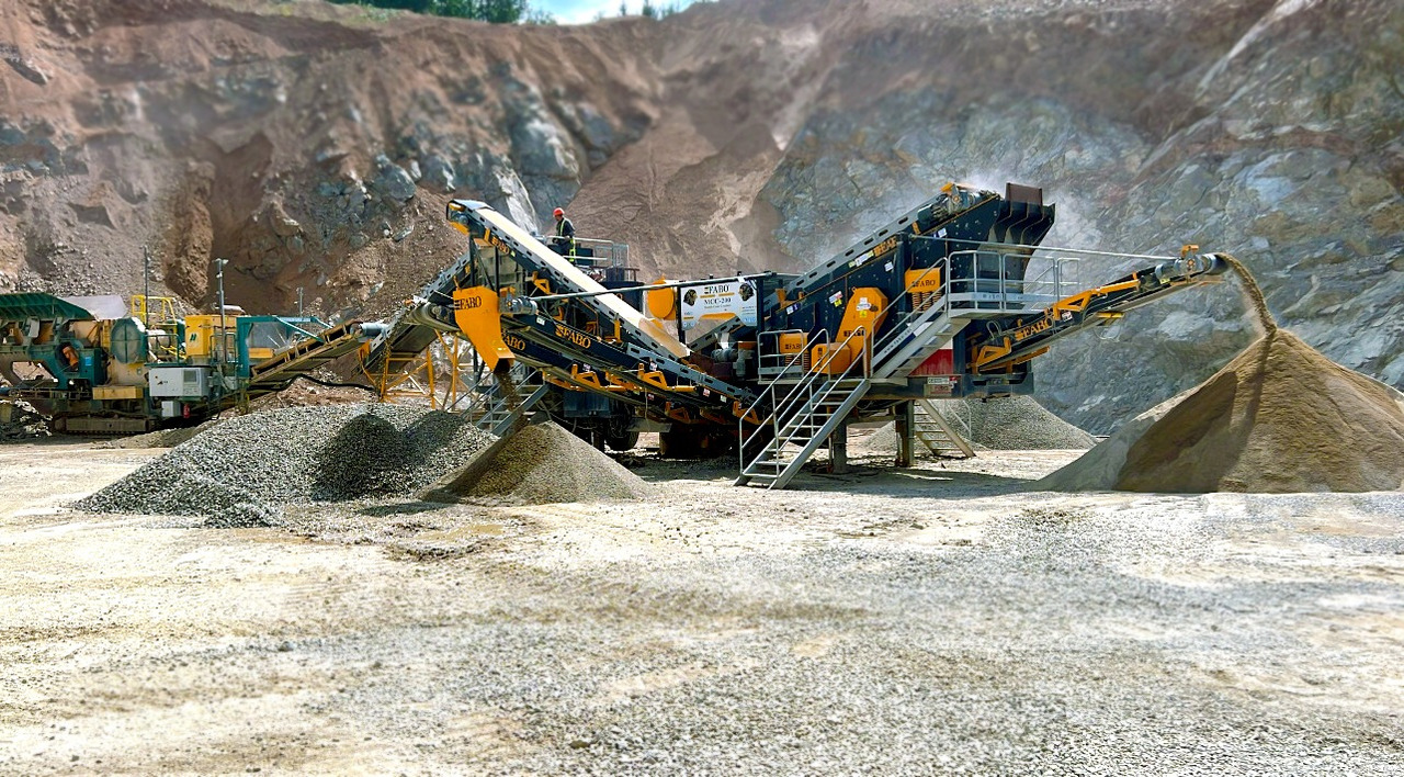 FABO mobile cone crusher - Concasseur à cône: photos 1 FABO mobile cone crusher - Concasseur à cône: photos 1