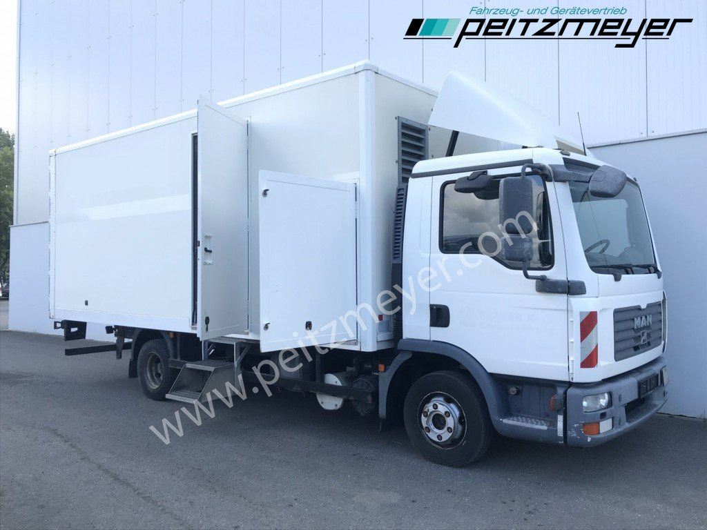 MAN TGL 8.180 BB Koffer mit Seitentür - Camion fourgon: photos 2 MAN TGL 8.180 BB Koffer mit Seitentür - Camion fourgon: photos 2