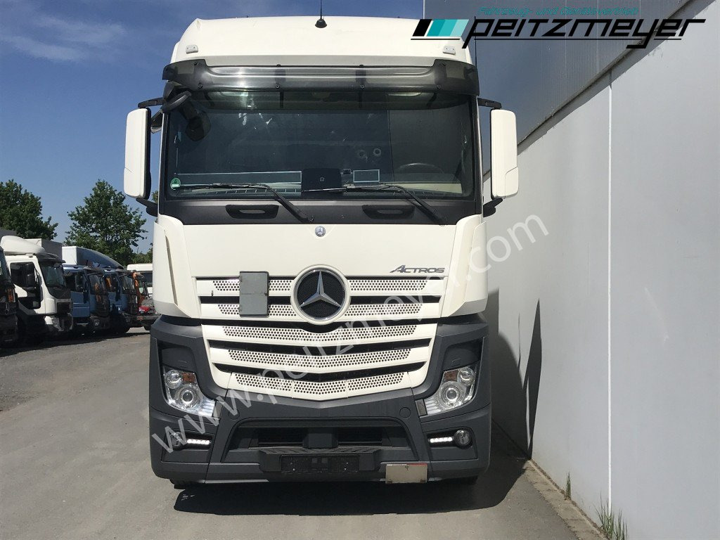 MERCEDES-BENZ Actros 2545 LL Böse Schwenkwand + 2,5 t. LBW BÄR - Camion pour le transport de boissons: photos 5 MERCEDES-BENZ Actros 2545 LL Böse Schwenkwand + 2,5 t. LBW BÄR - Camion pour le transport de boissons: photos 5