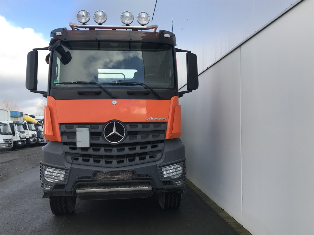 MERCEDES-BENZ Arocs 1848 AS / 2048 AS 4x4 Permanent Kipphydraulik - Tracteur routier: photos 5 MERCEDES-BENZ Arocs 1848 AS / 2048 AS 4x4 Permanent Kipphydraulik - Tracteur routier: photos 5